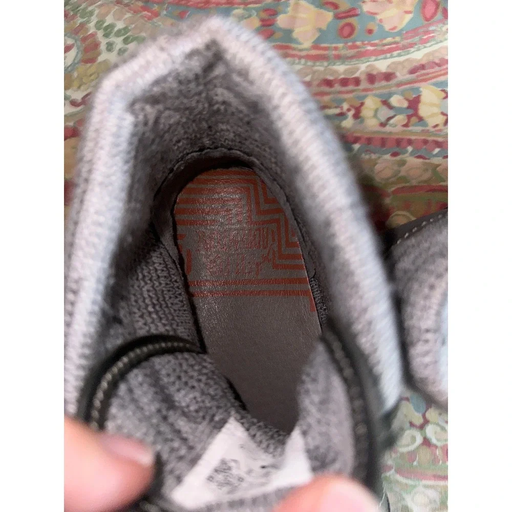 Chaco Barbary Grey Olive Suede Wool Fleece Lined Ankle Boots Womens 9 J106392